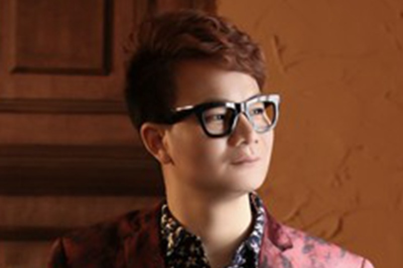 杨晨晖 - 宁愿我伤心（DJ 小鹏版）_凤凰网视频_凤凰网