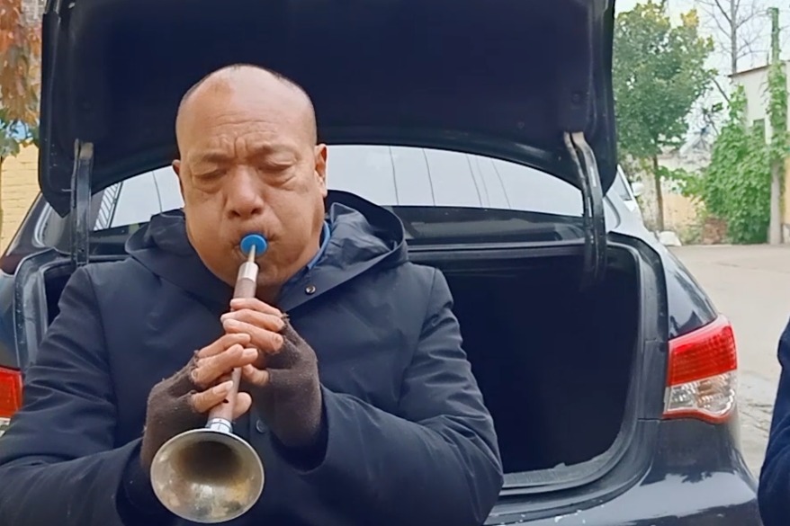 唢呐高手演奏《河南曲剧》曲胡现场伴奏，现在真罕见，好听极了！