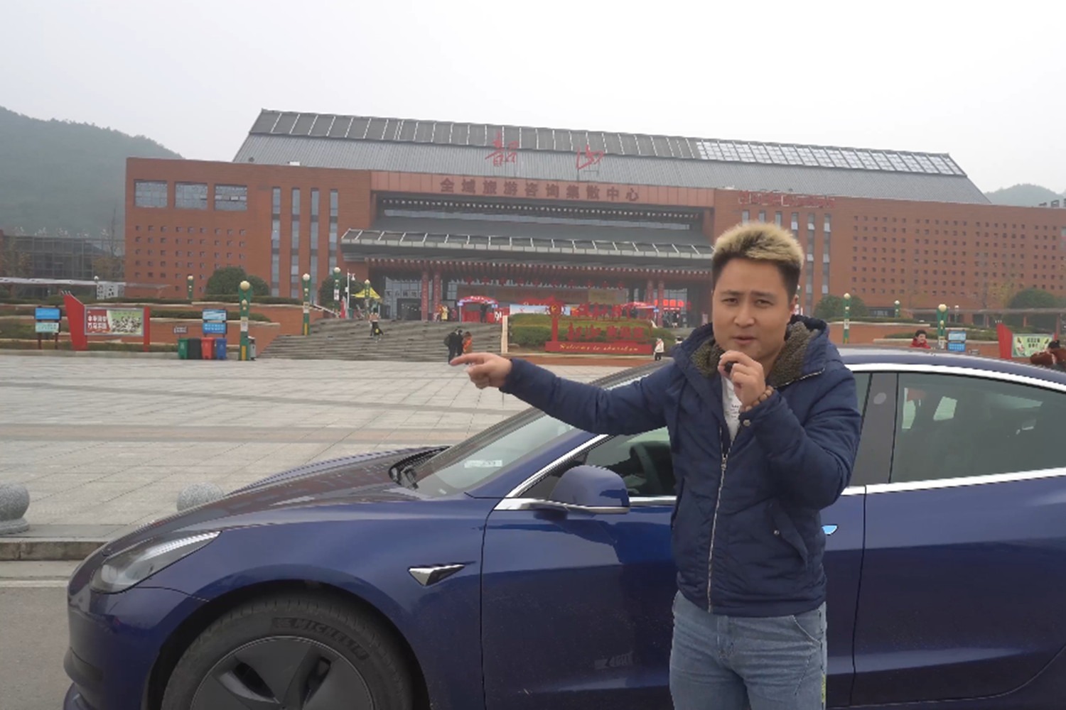 特斯拉Model 3冬季续航测试，跨城区+空调全开，续航超310km！