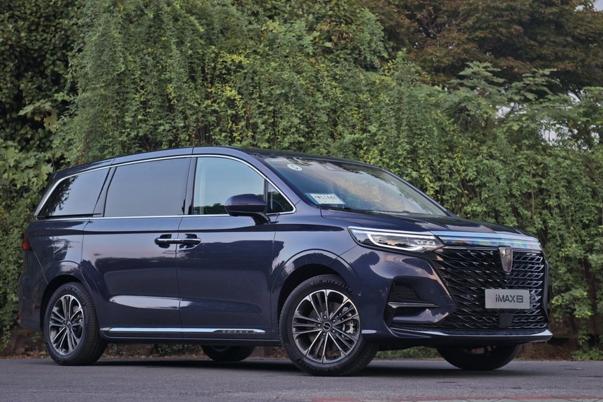 超静音还带有专属吧台的荣威imax8真是太享受了