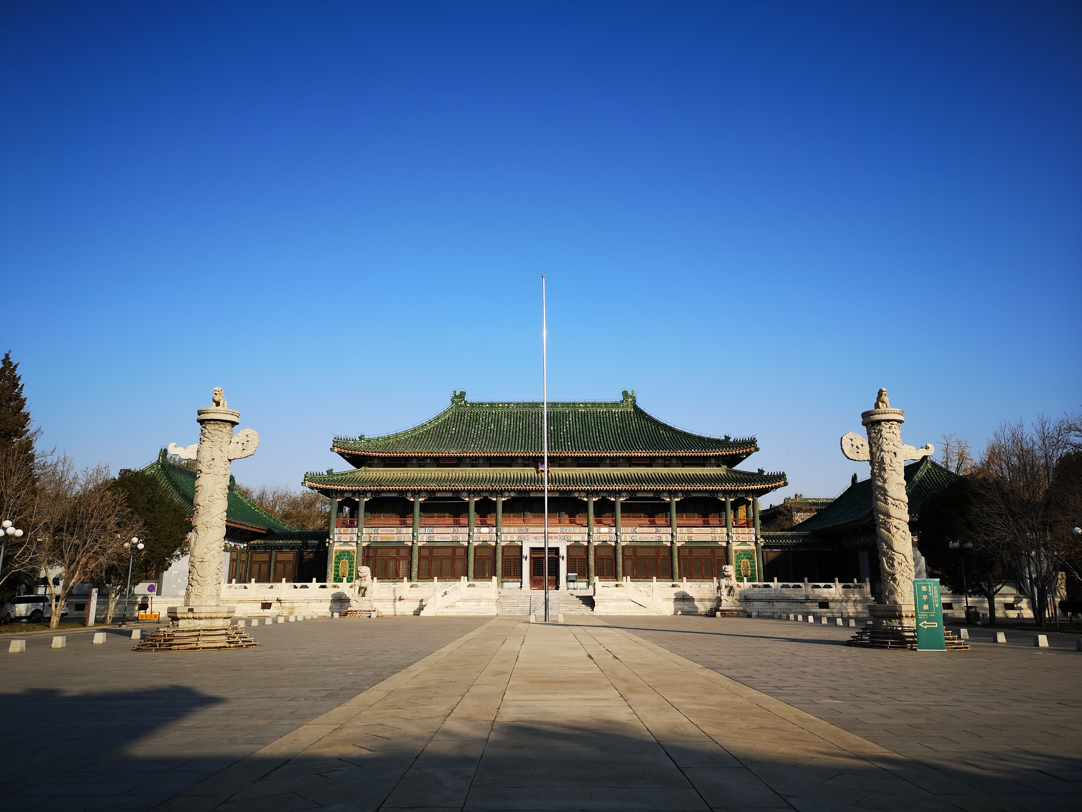 这是《听琴经》首发研讨会现场图片 本文仅代表个人立场,观点与本人所