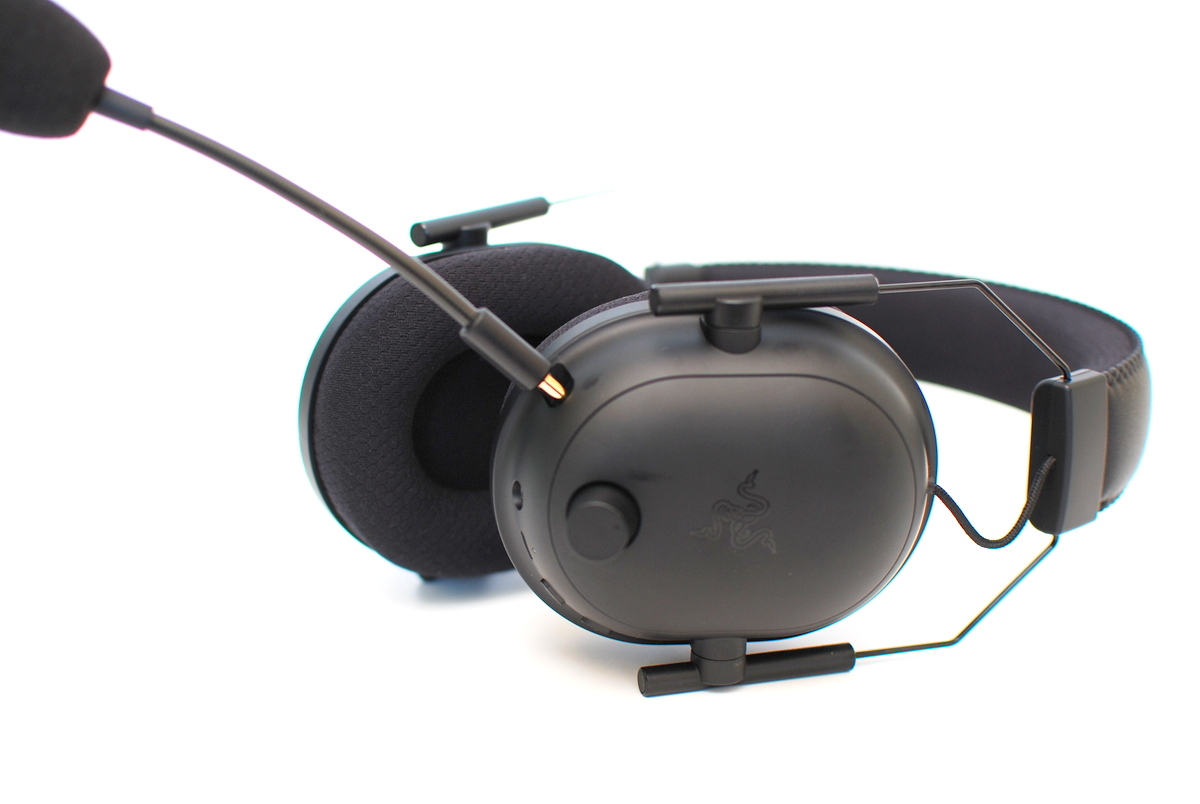 在雷云中可以对thx空间音效模式进行调节,针对于当前的使用环境进行