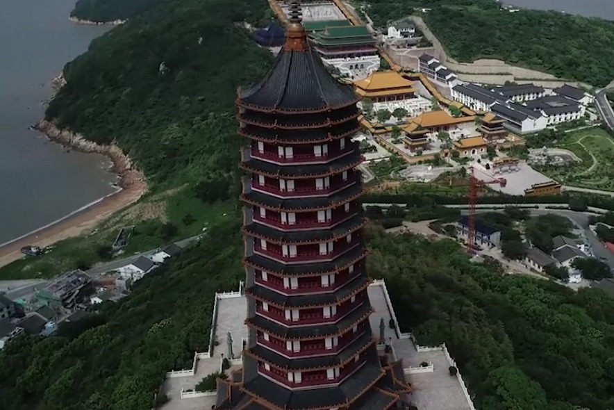 浙江普陀山最漂亮的寺庙，耗资亿元，清式皇宫建筑风格！