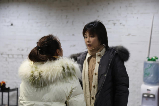 见笑了圣诞节跪求大连本土话剧这里有情况2票一张