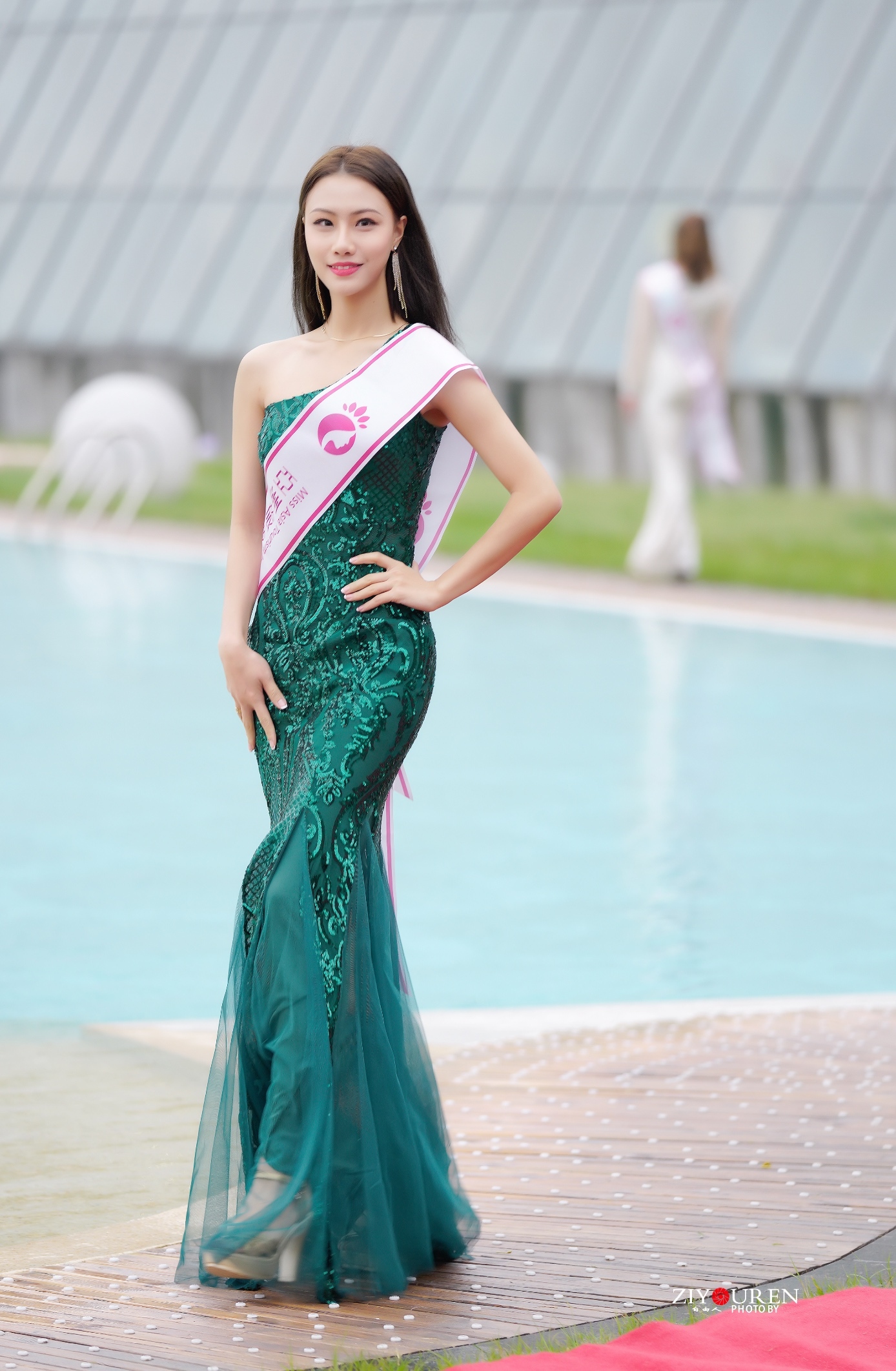 重庆小姐姐 冬日泳装挑战!