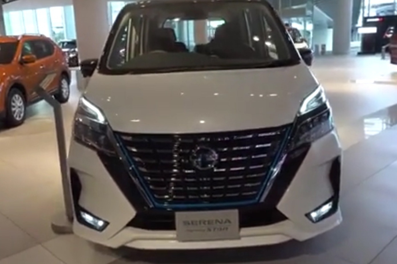 期待吧，东风日产版奥德赛就要来了，2.0L自吸，7座超大空间