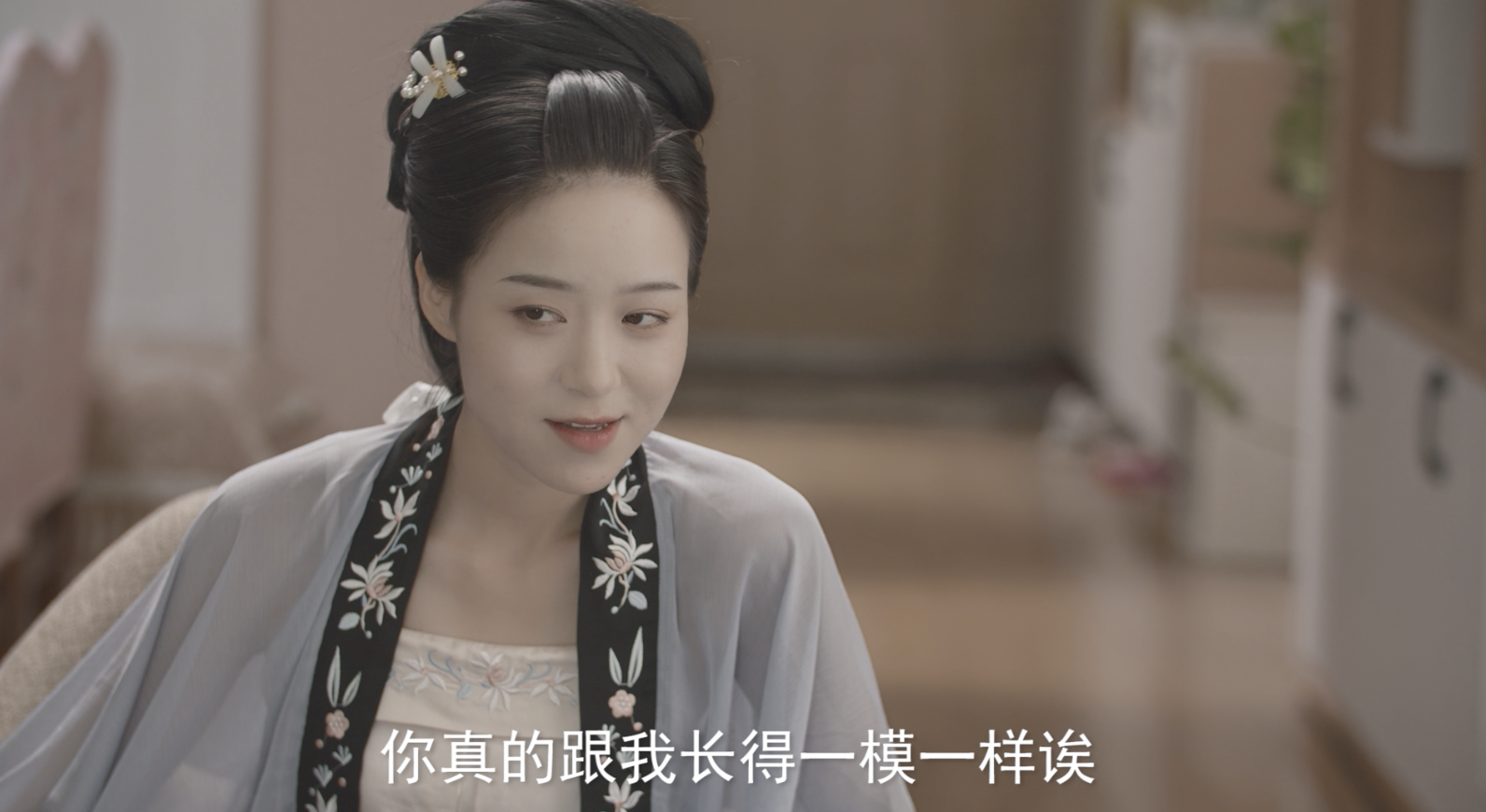 国产百合现在尺度都这么大了嘛!