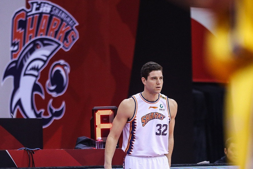 标志性出手！弗雷戴特后撤步三分一箭穿心，对手只剩望球兴叹