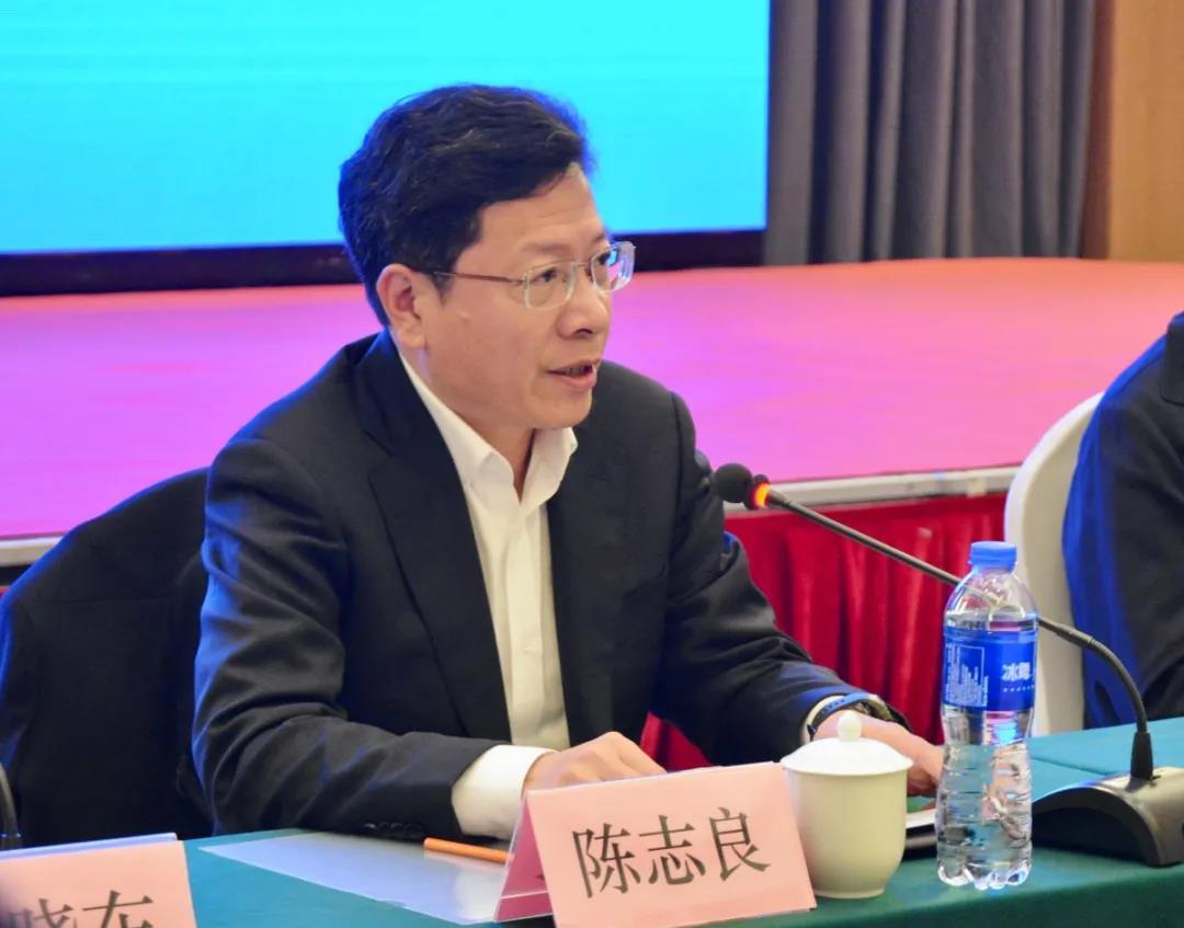 江苏农林职业技术学院党委书记巫建华,武进区代理区长陈志良出席活动