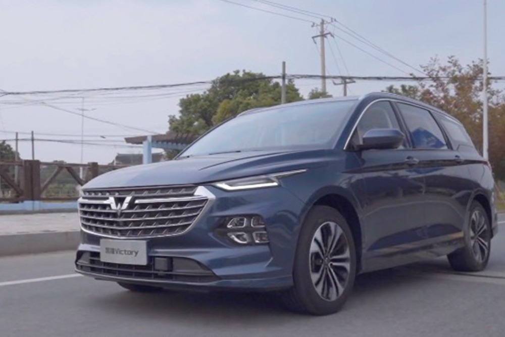 五菱凯捷试驾篇 人民需要的豪华大四座MPV  