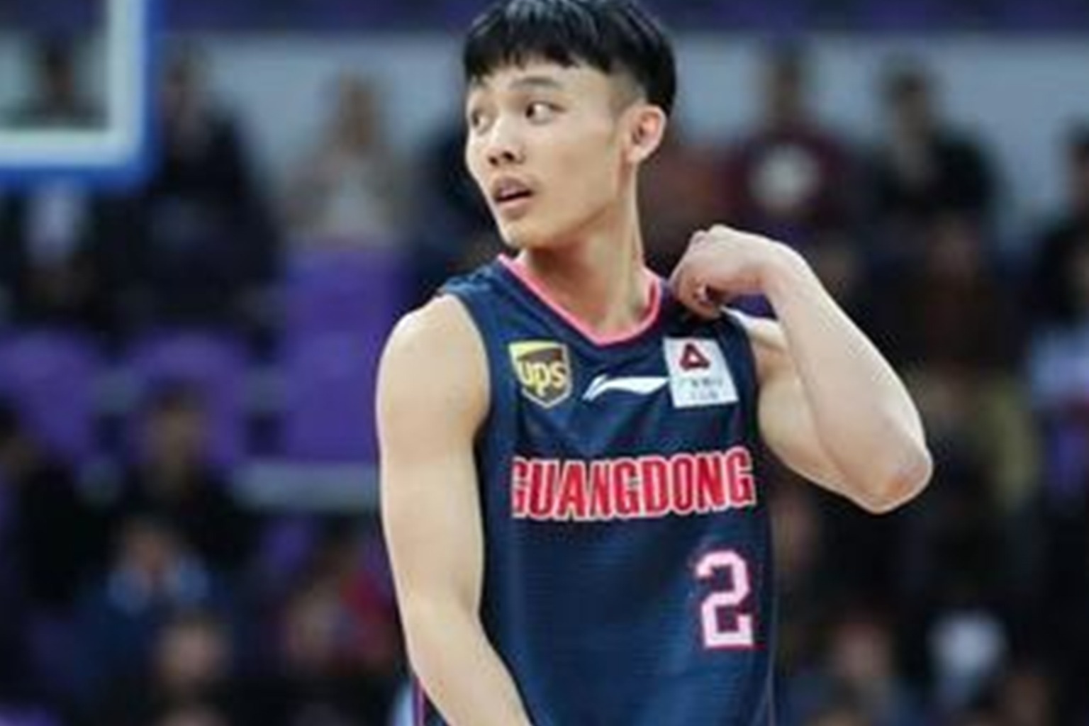 好消息！广东宏远小将徐杰，跟腱受伤？篮球记者关辛：没有大伤！
