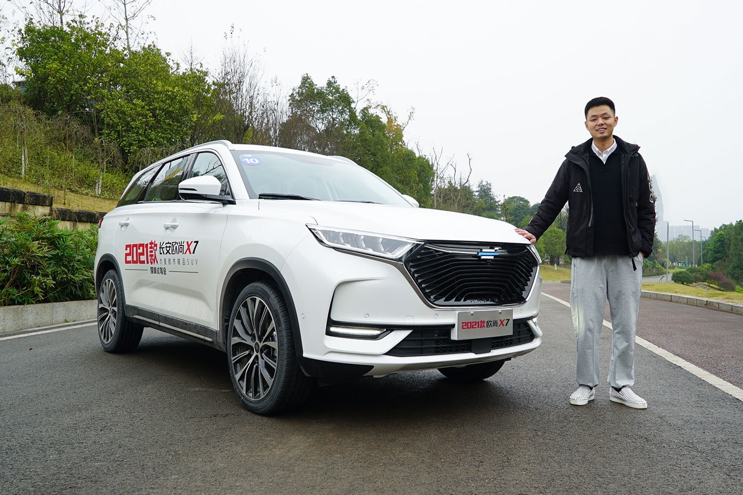 刷脸开车,全程无钥匙试驾长安欧尚x7,就是这样科幻!