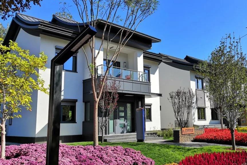 央视《时尚科技秀》走进奥润顺达，探秘被动房