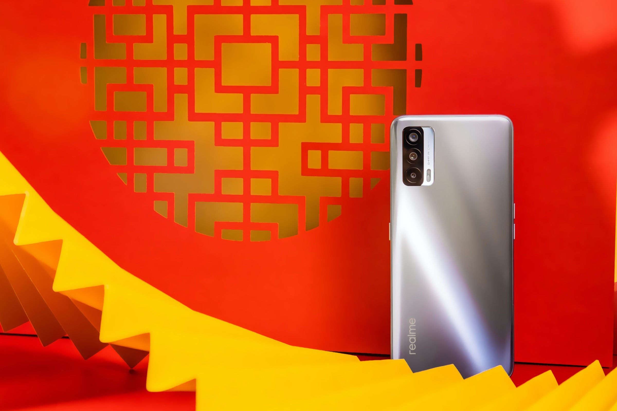 realmev15国潮新月银配色上手