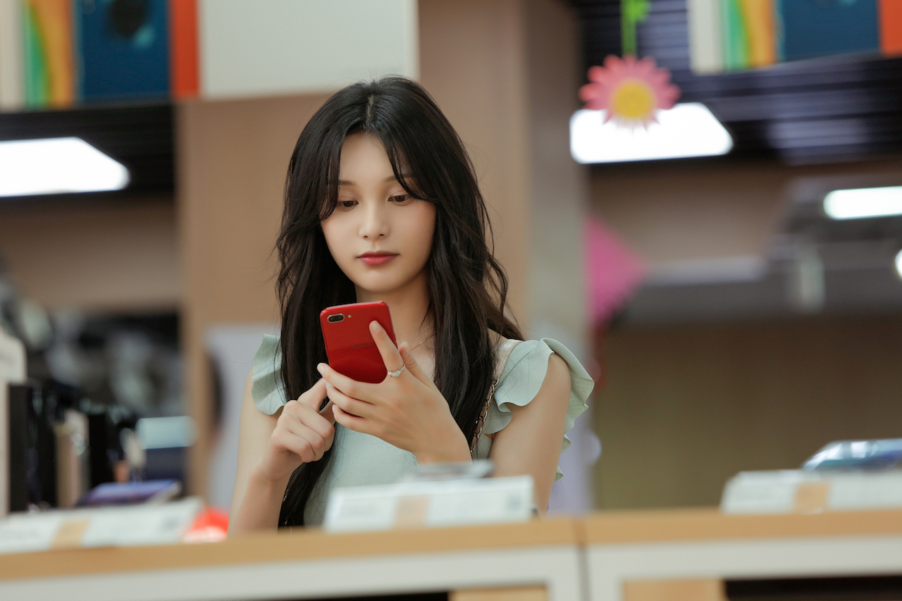 吴蓉,杨玲任制片人,周姚逸宽执导,侯东,侯佩杉,何与,韩雨桐,曾丽瑶