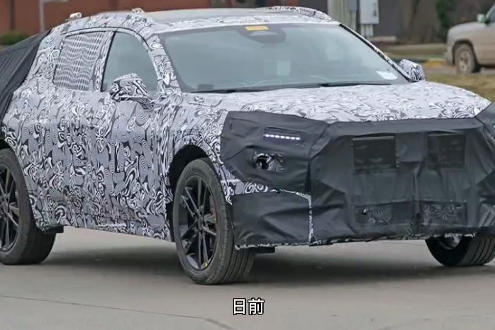 【路遥新车抢先看】2022款福特蒙迪欧Evos谍照曝光，首款轿跑SUV