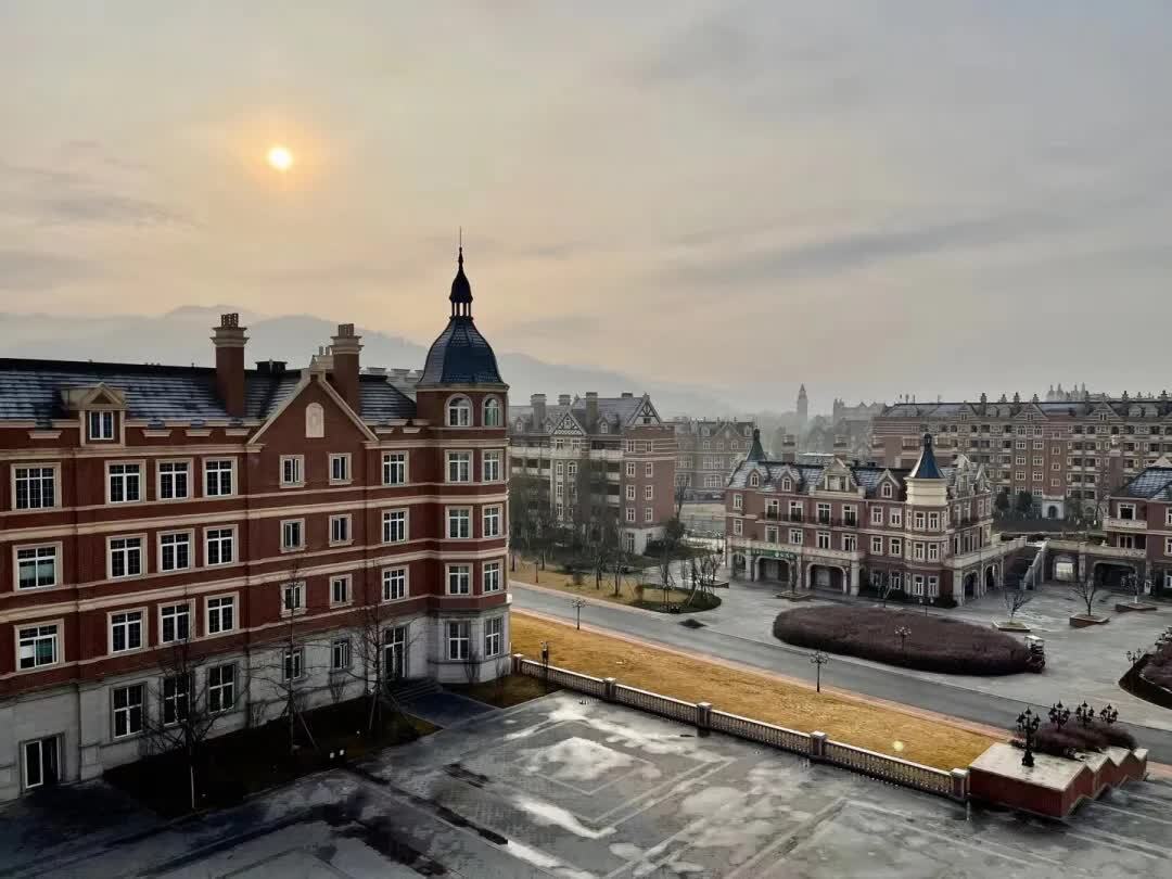 四川西南航空职业学院积雪美景,简直不要太美!