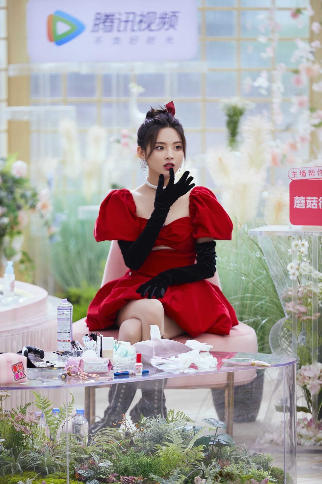 《beauty小姐》收官:杨超越yamy搞笑互怼 走心回忆"火少"