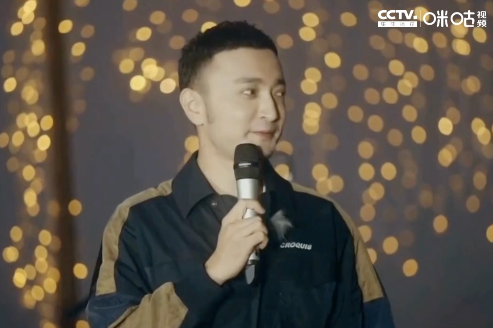 尼格买提老婆独自留学，与老公维持异国婚姻