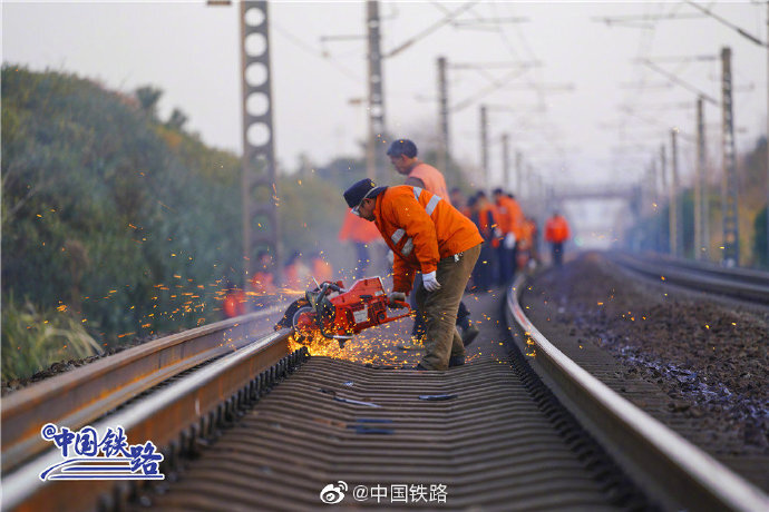 全力以赴备战2021年铁路春运__凤凰网