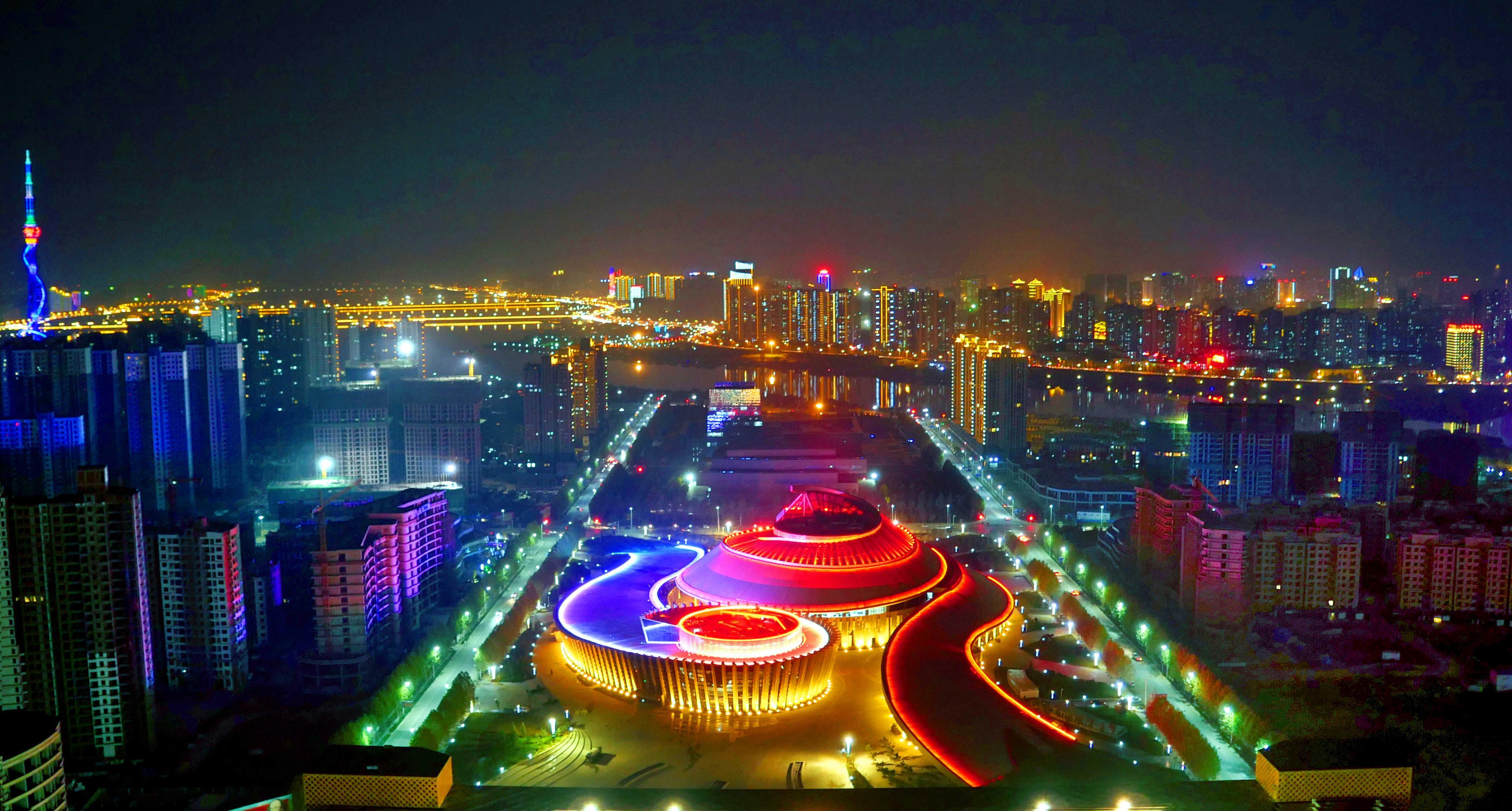临沂北城新区夜景图片