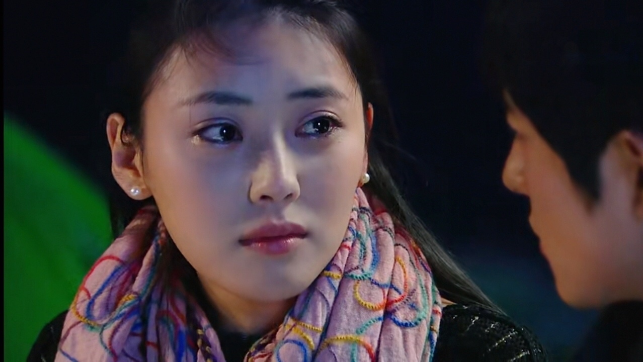 黎一萱挑战美发店 《美发奇缘》tony老师上线营业__凤凰网