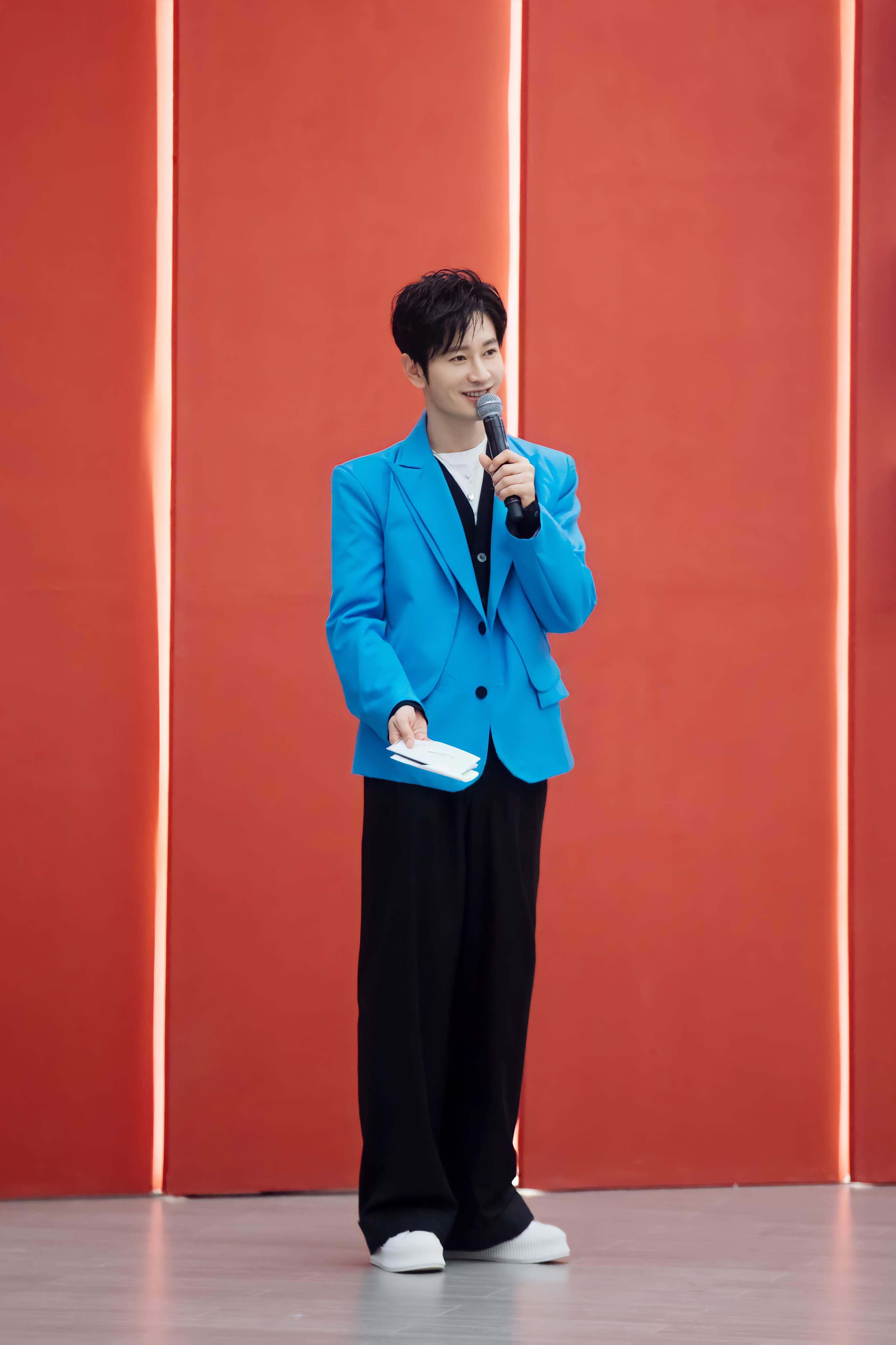 《乘风破浪的姐姐2》见证人黄晓明