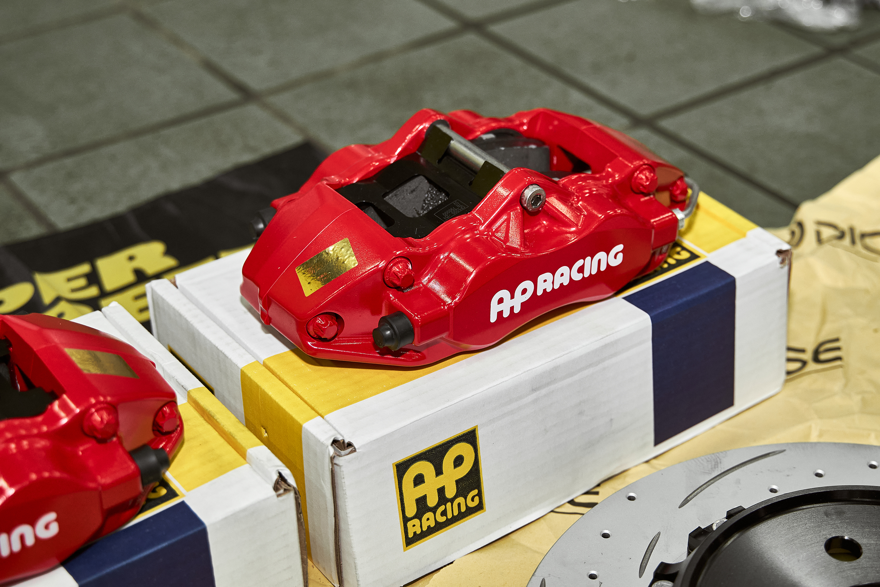 街车升级 高尔夫7gti改装ap9200刹车套件__凤凰网