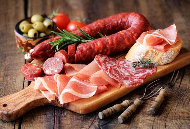 大鱼大肉才有年味医生提醒不注意饮食当心血压随时失控