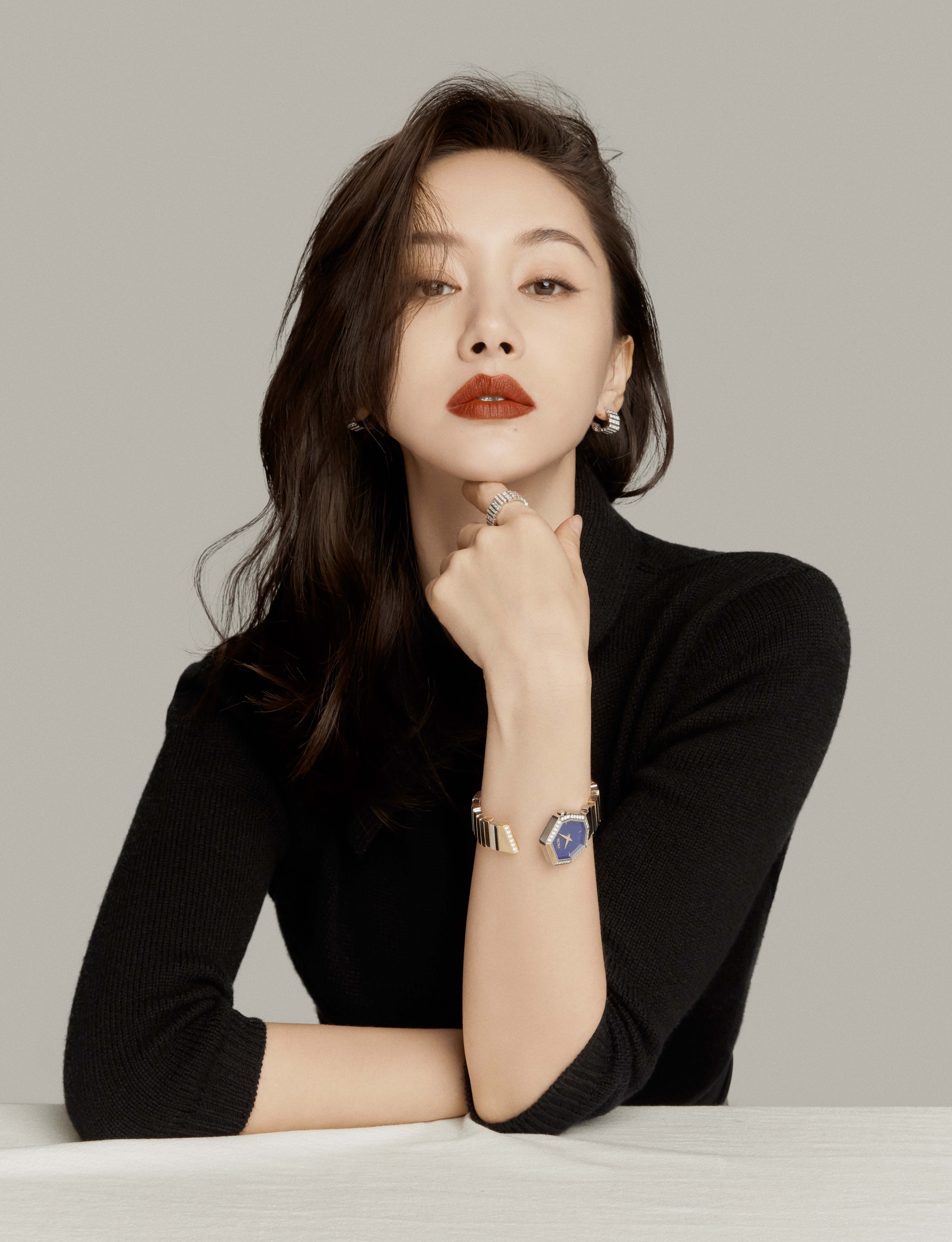 王子文演绎迪奥高级珠宝与腕表系列大片 诠释女性自信力量__凤凰网