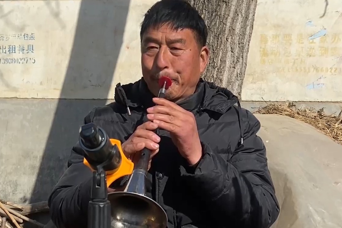 唢呐大神演奏豫剧倒霉大叔的婚事一字一板就像真人在唱一样