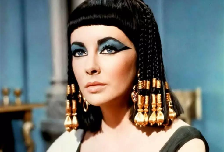 埃及艳后的雕像被发现,专家经过研究,最终破解了一个历史谜团