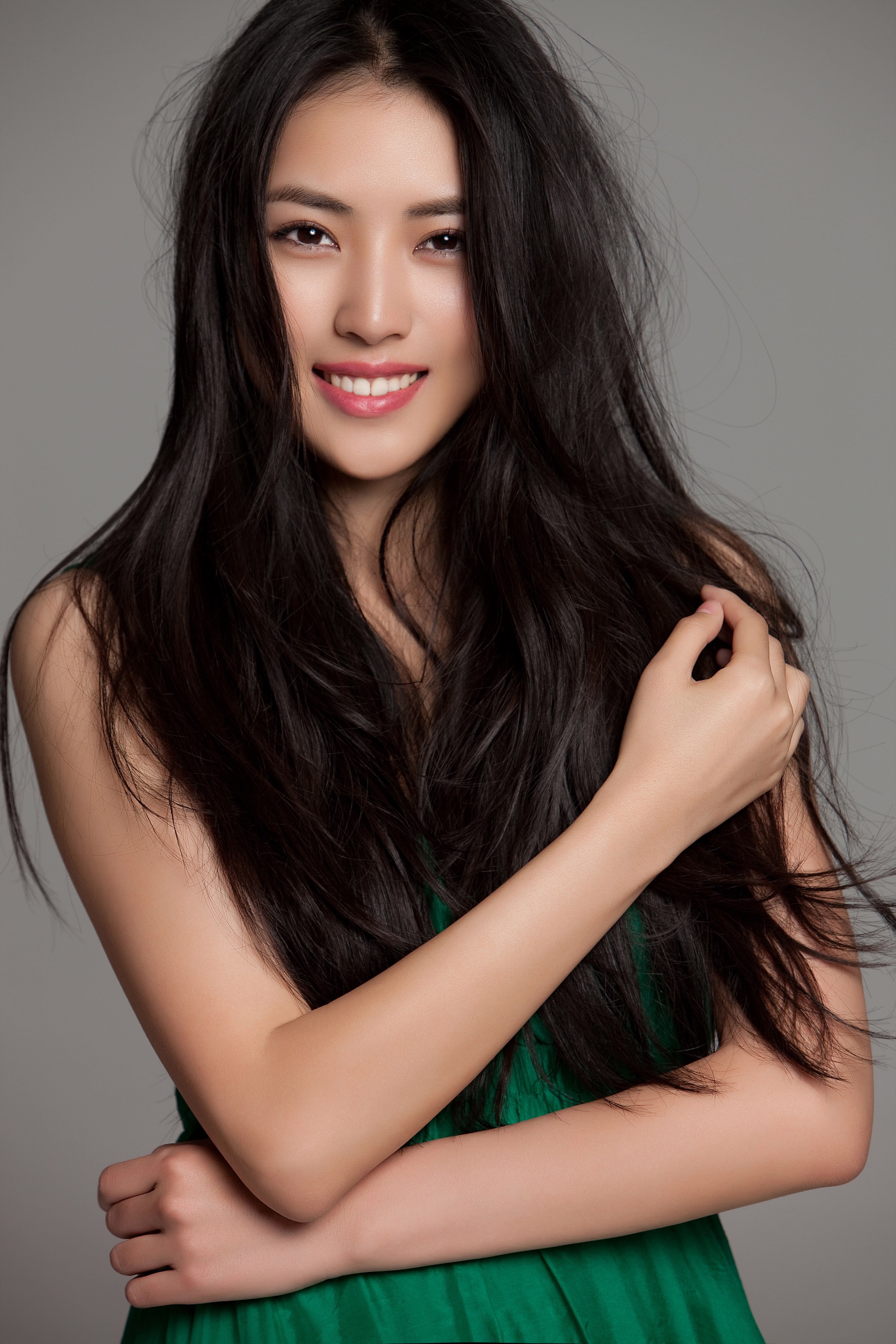 黎一萱遇见"霸道总裁" 《美发奇缘》追爱觅真情