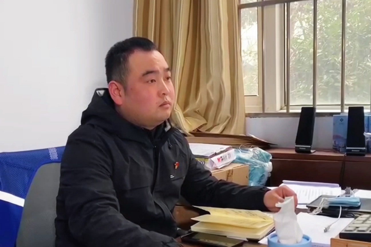 鹤壁：以身作则冲在前，牟山社区有闫山！