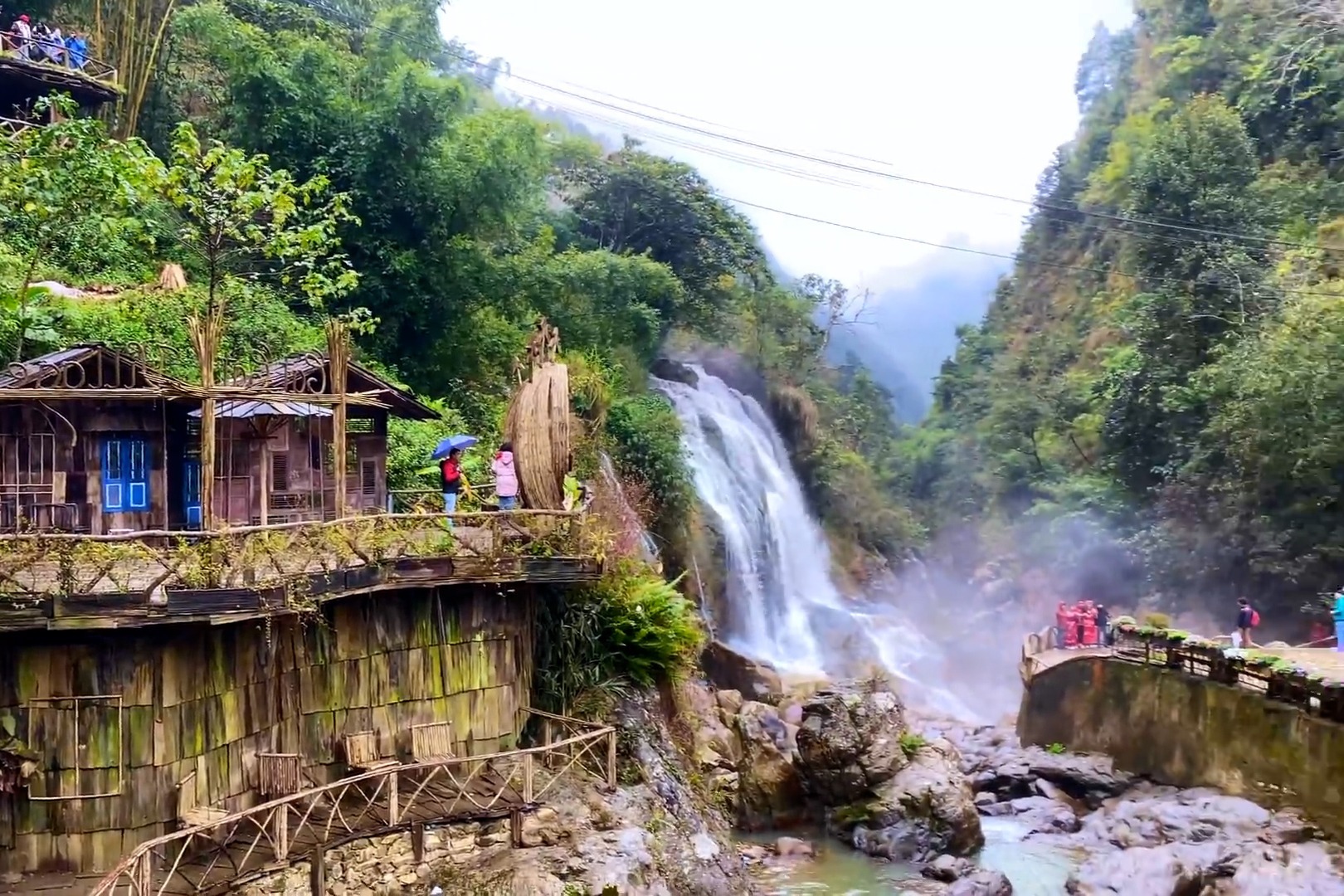 遗落在大山深处的避暑小镇越南沙巴云雾缭绕宛如仙境