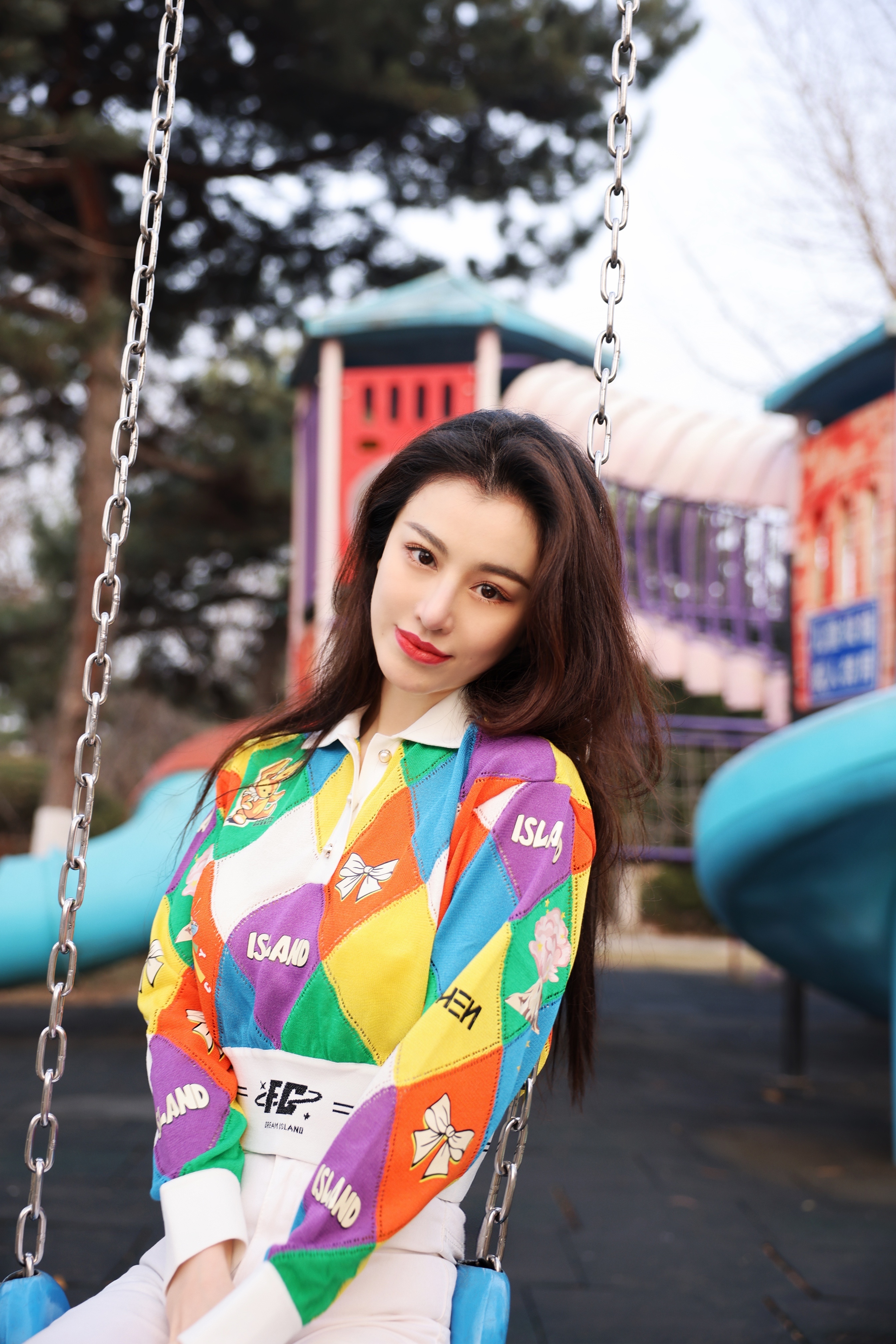 葛天分享日常穿搭 风格多样时尚值拉满__凤凰网