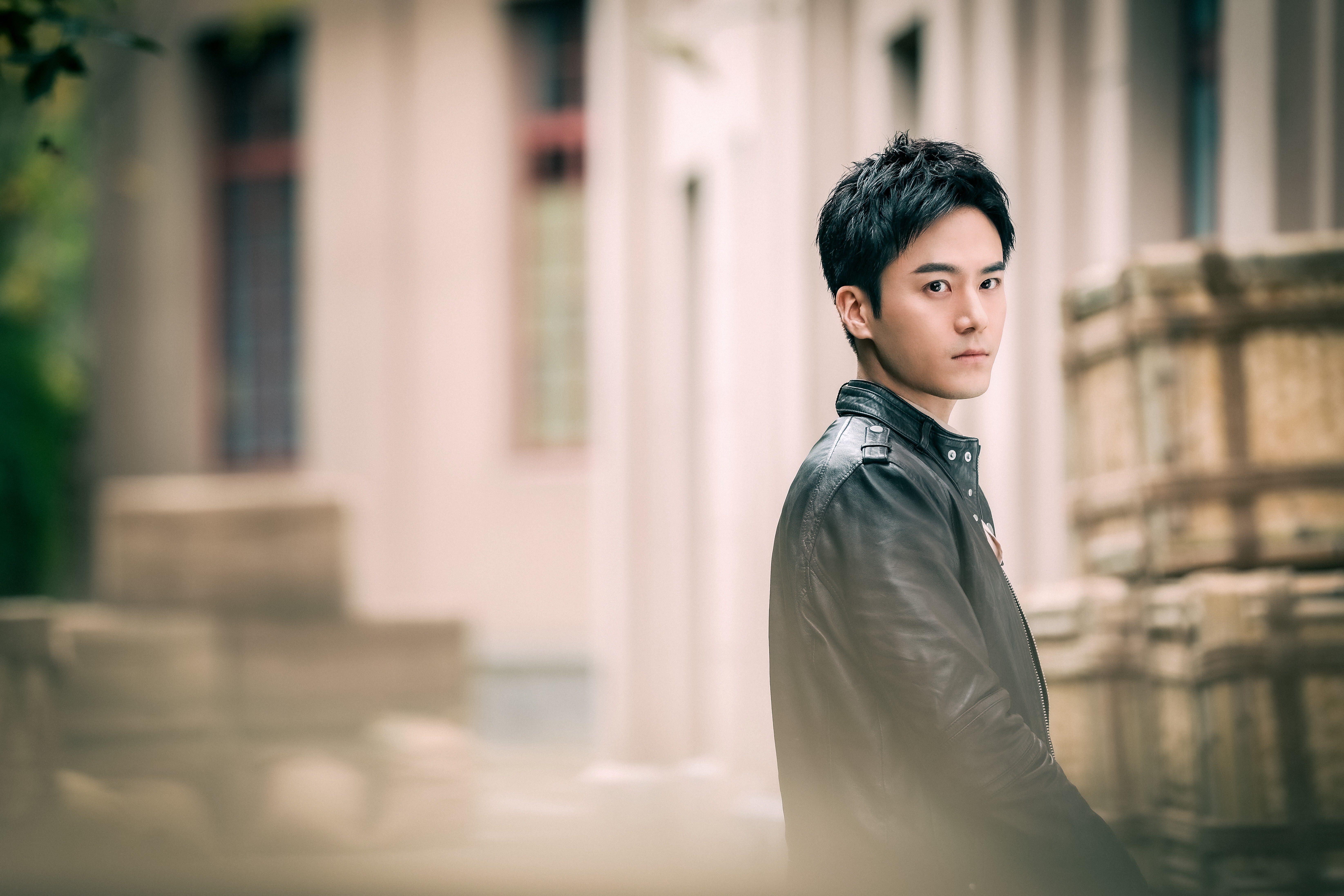 《恨君不似江楼月》热播 男主茅子俊演绎反差角色演技获赞
