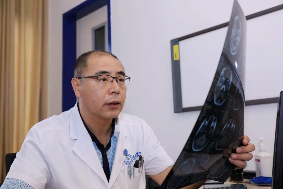 李春德,天坛医院小儿神外著名专家,郑州大学第三附属医院小儿神经外科