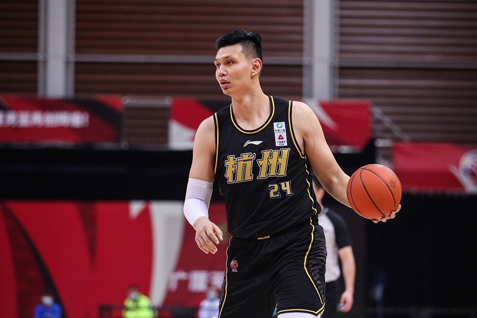 cba全明星回顾1718赛季广工大张健豪获扣篮大赛冠军