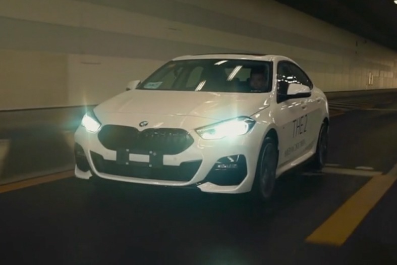 宝马2系底盘解析篇 扭力梁后悬架对于车身控制到底怎么样？