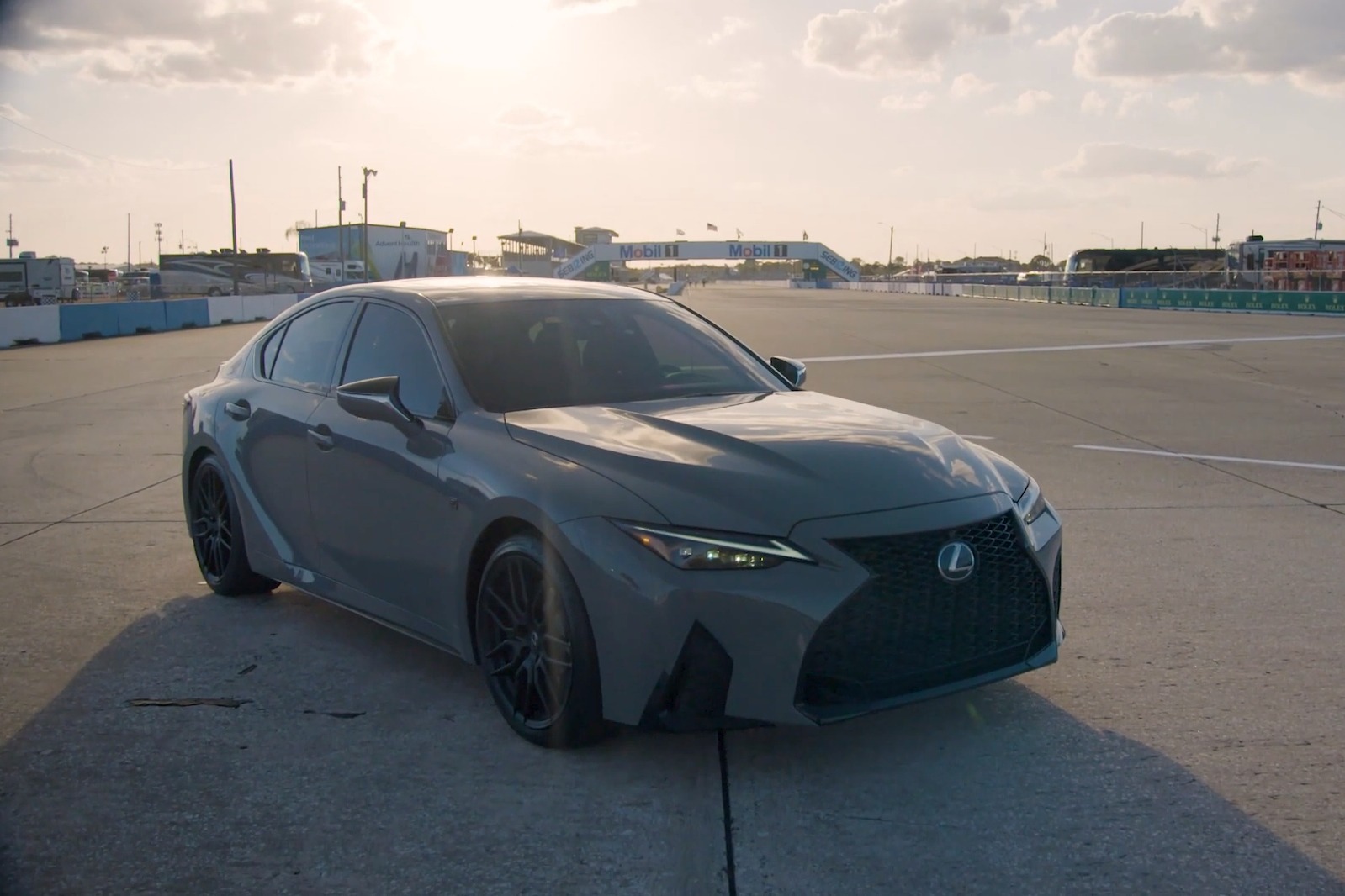 雷克萨斯is500fsport特别版官图发布比亚迪元pro正式上市