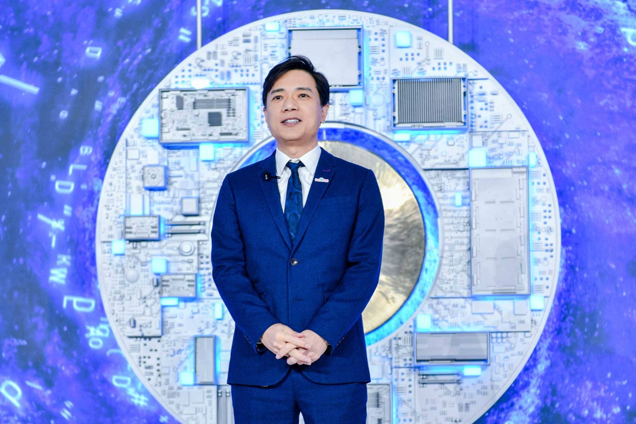 李彦宏百度上市致辞：即使只有1块钱，也会投向技术_凤凰网视频_凤凰网