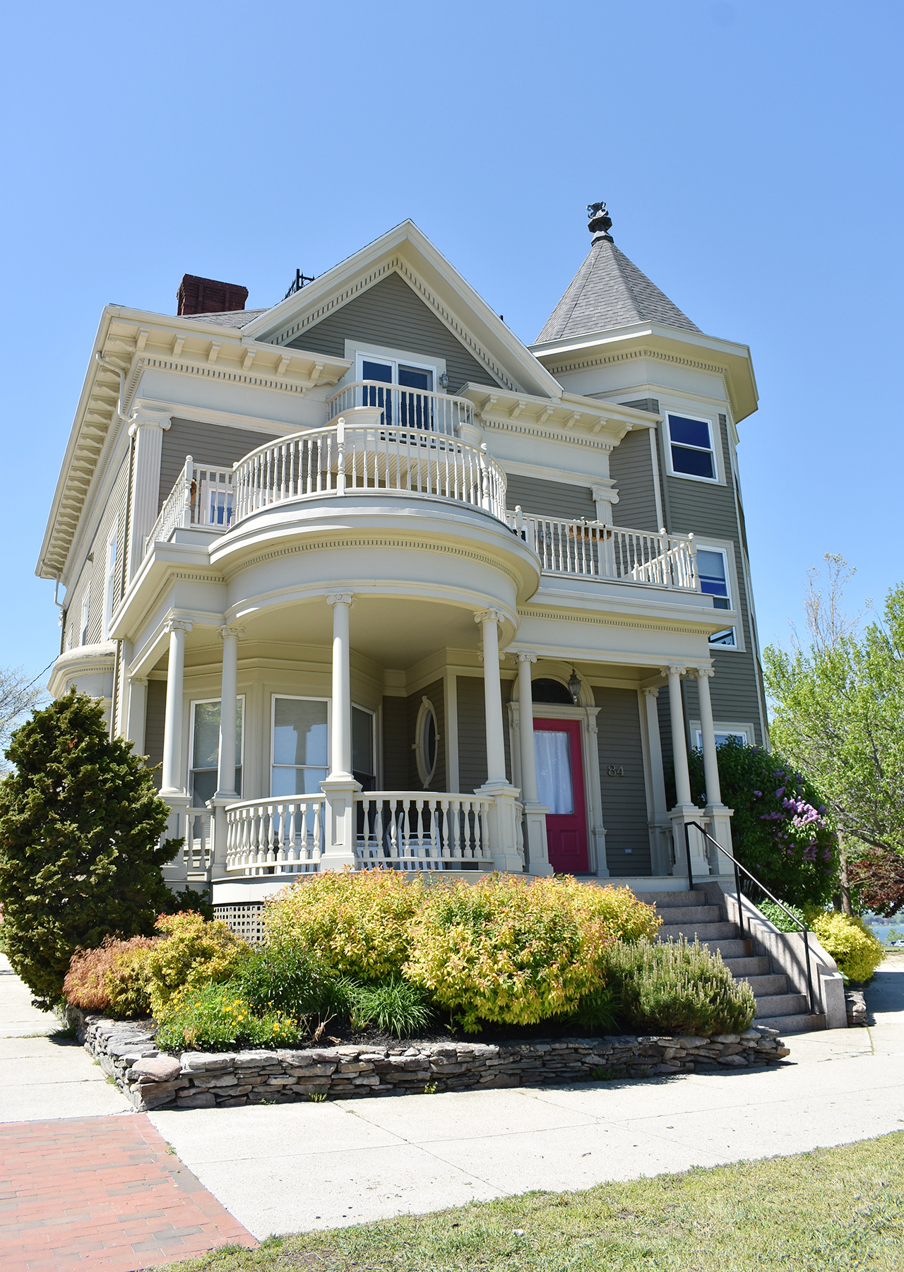 实拍一个月完工轻钢别墅建好后外观好看博鱼体育- 博鱼体育官网- APP下载世界杯指定平台