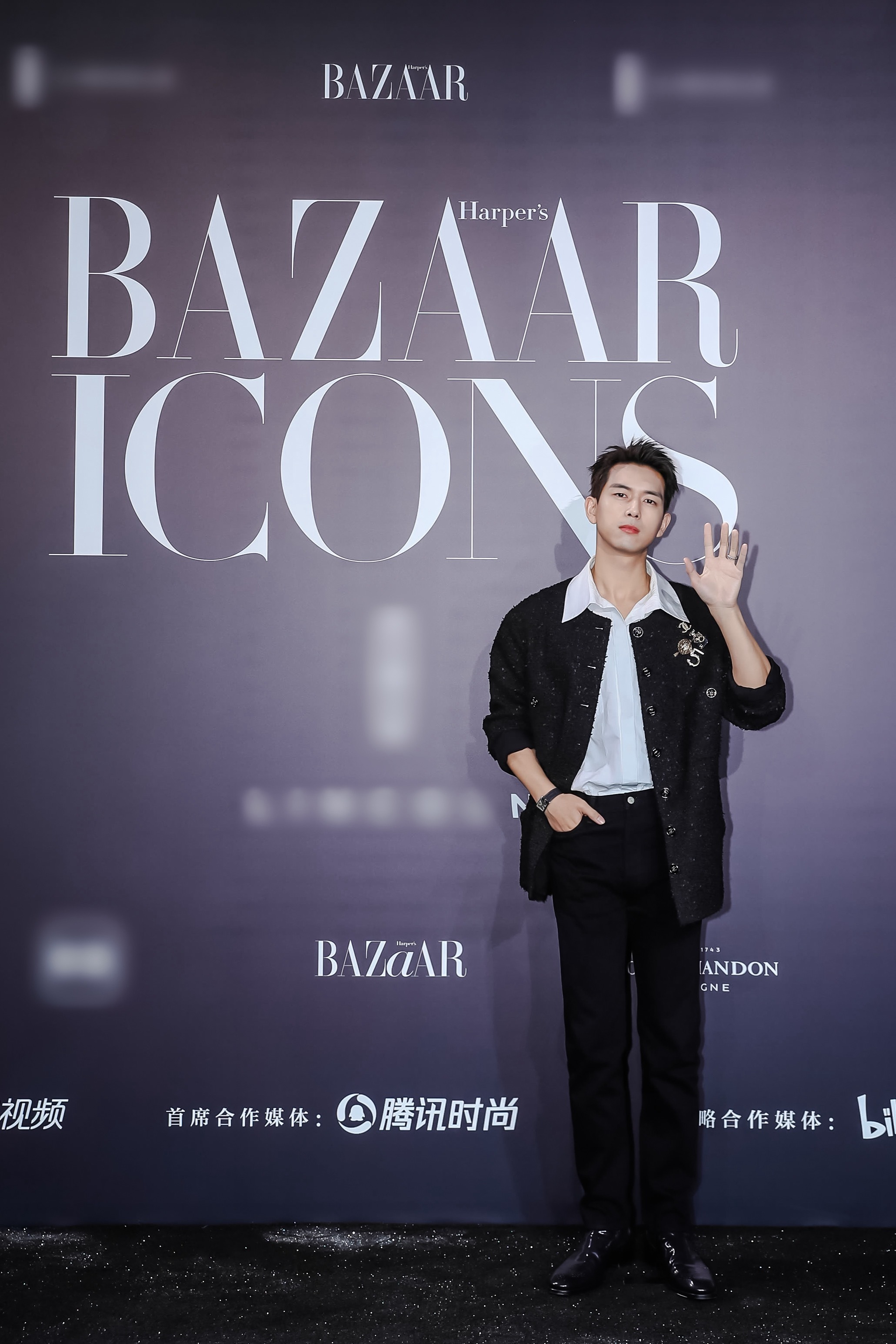 李现出席时尚芭莎年度派对 获年度人气icon__凤凰网