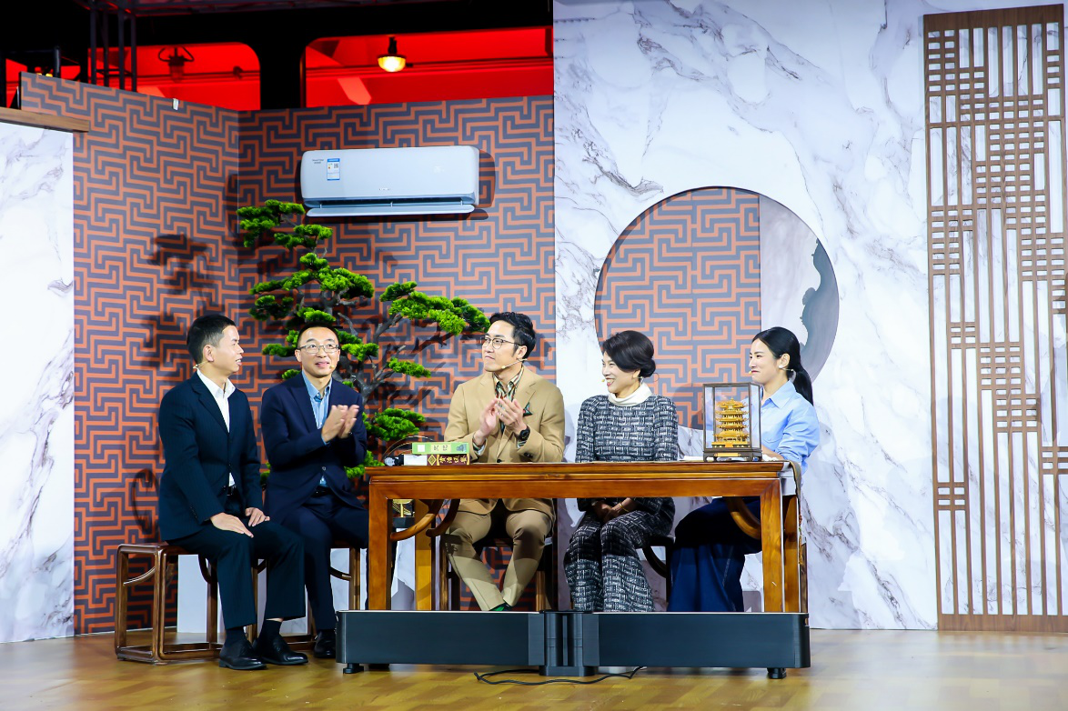 11.4亿！董明珠2021年全国巡回直播“樱”约而至英雄城-家电圈官网