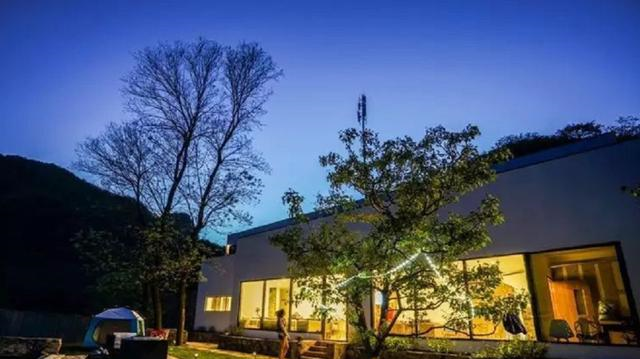 蓟县下营镇喜树民宿,位于山中半山腰处, 周围是茂密的果树!