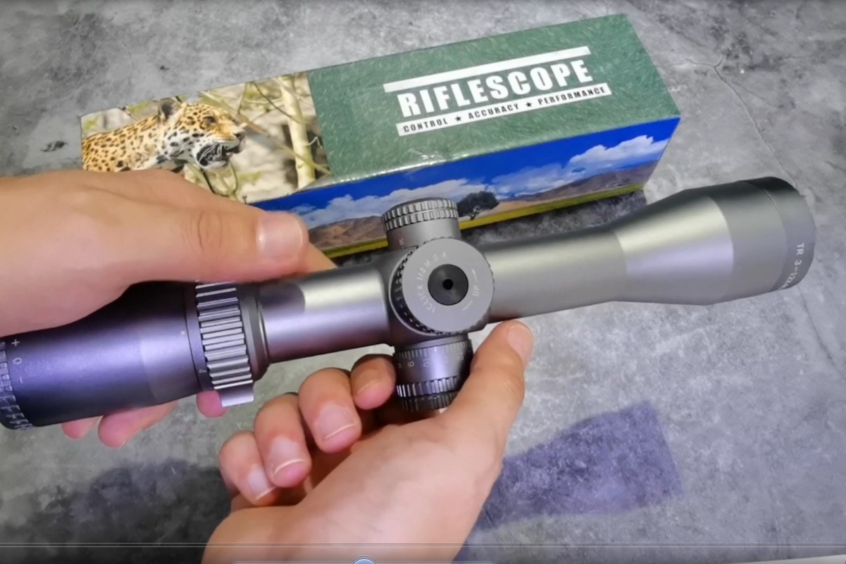 军工级tr猎豹12倍镜,能承受住火药的冲击力