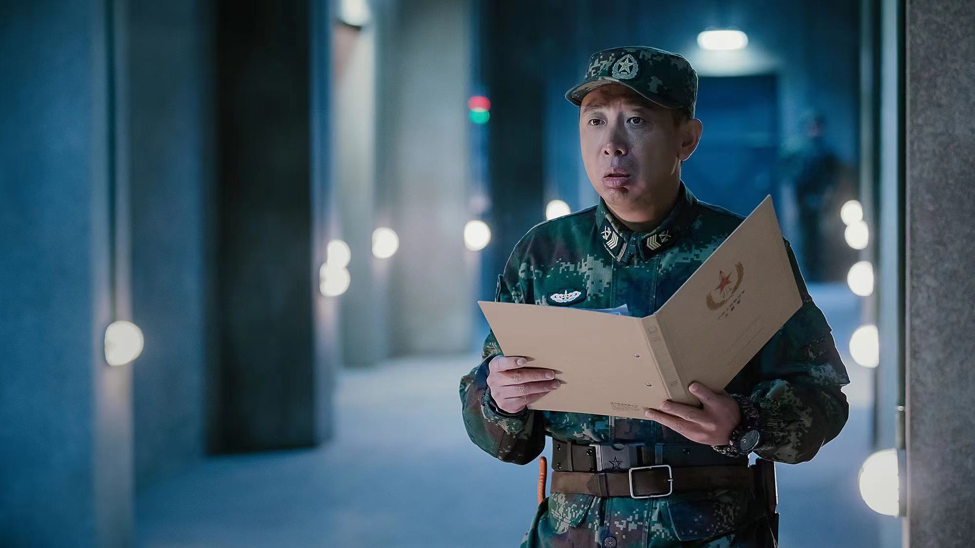 兵在岗无差池 范雷退伍之年收获"大礼"《号手就位》作为首部展现神秘