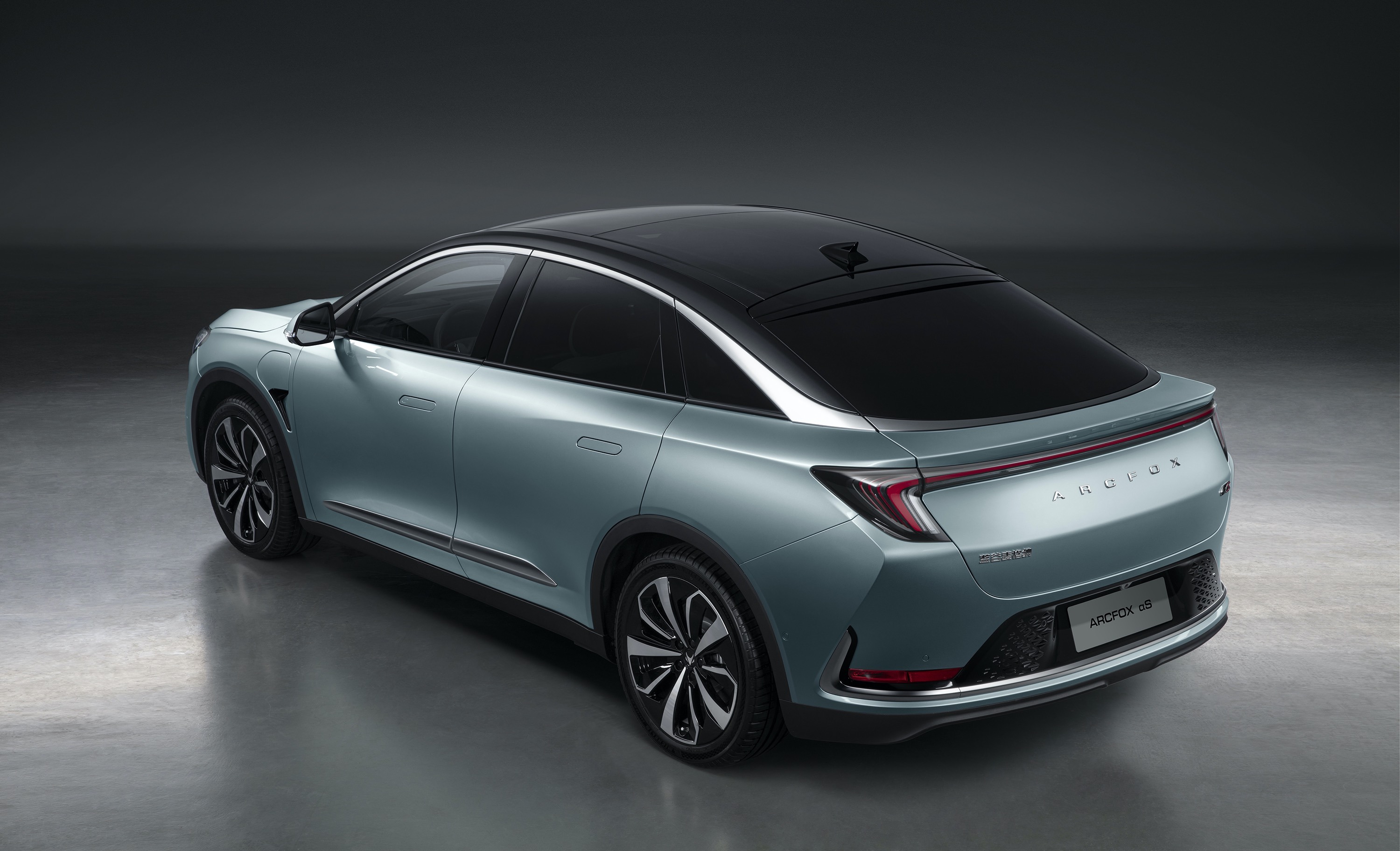 华为加持arcfox极狐品牌能否成为新势力20时代的引领者