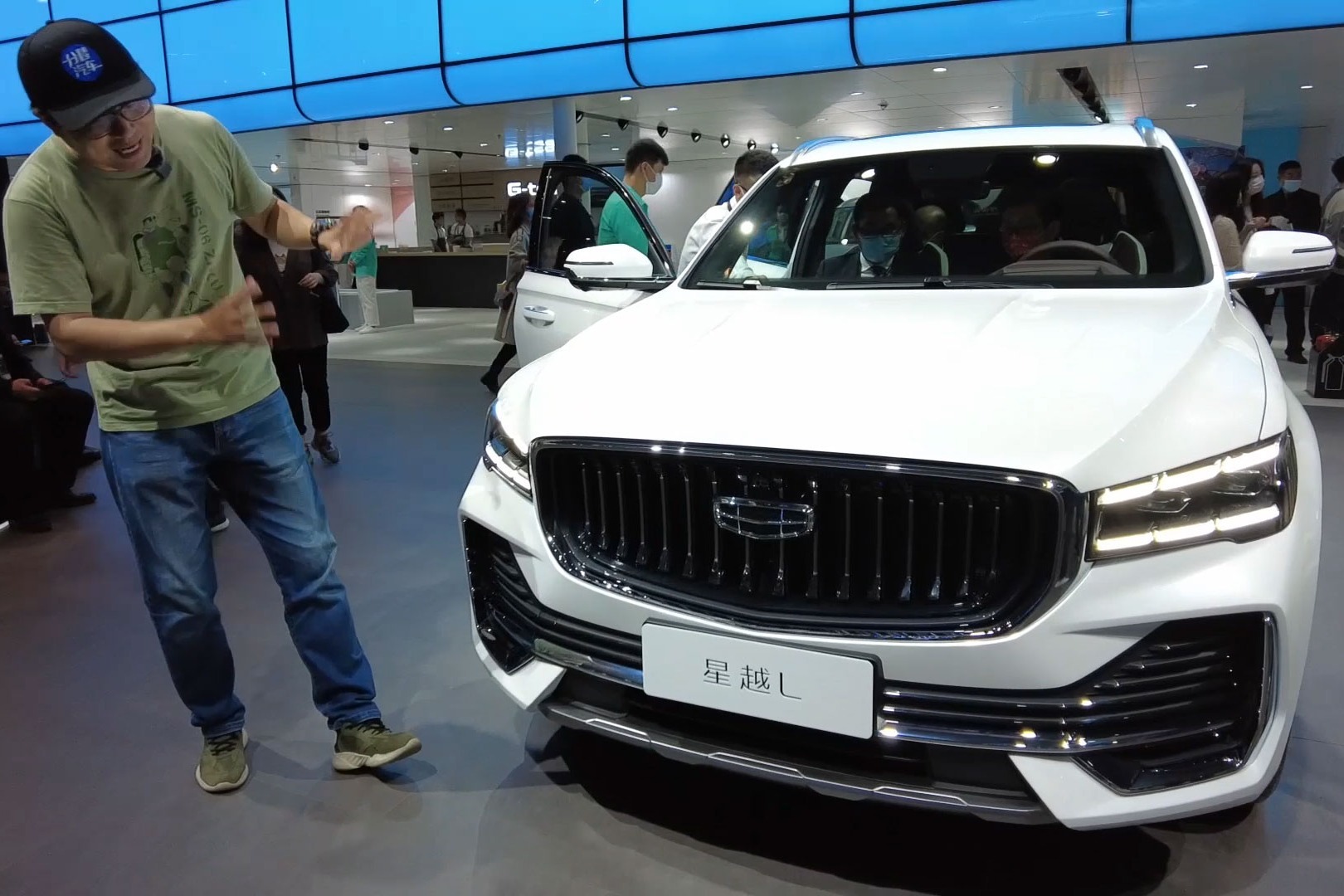 这会是吉利的下一辆大码网红suv2021车展现场体验星越l